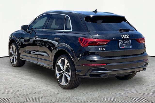 Used 2021 Audi Q3 2.0T Premium Plus w/ Premium Plus Package AWD/4WD image 12