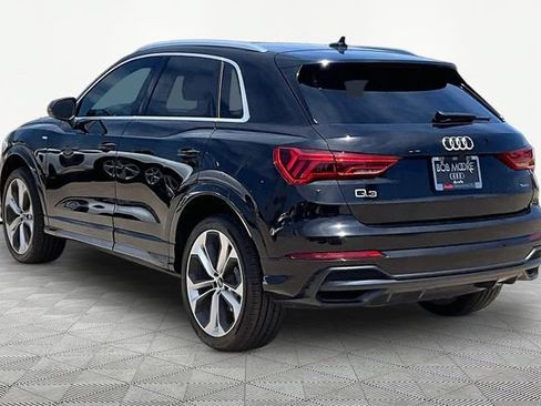 Used 2021 Audi Q3 2.0T Premium Plus w/ Premium Plus Package AWD/4WD image 12