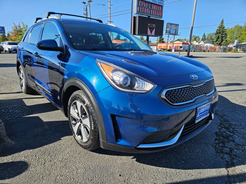 Used 2017 Kia Niro LX FWD image 6