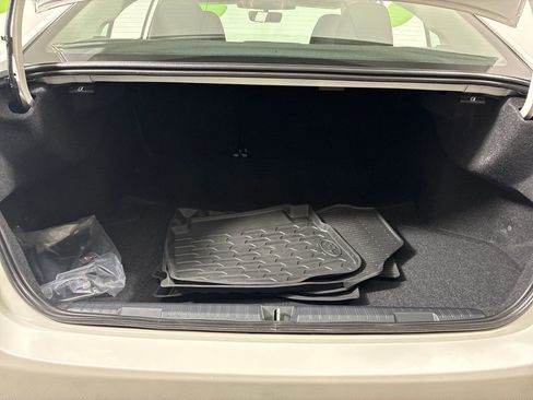 Used 2025 Subaru Legacy Premium image 27