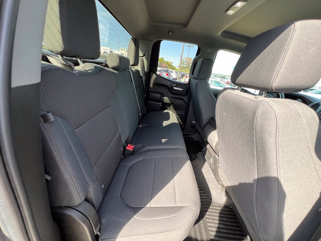 Used 2020 Chevrolet Silverado 1500 Custom w/ Custom Value Package AWD/4WD image 23