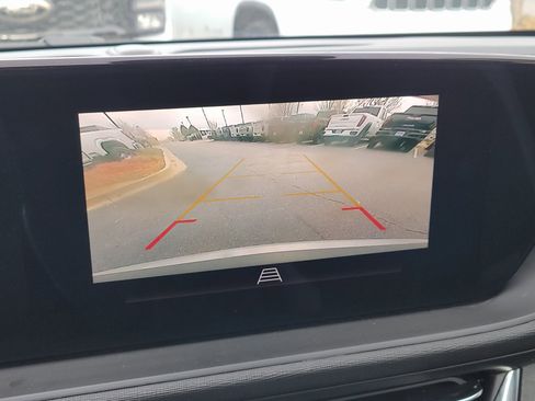 Used 2024 Buick Envista Preferred w/ Advanced Safety Package image 18