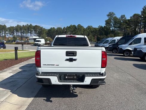Used 2019 Chevrolet Colorado Z71 w/ LPO, Premium Interior Package image 4