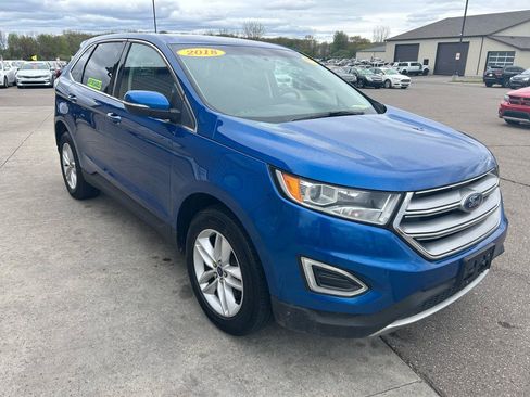 Used 2018 Ford Edge SEL AWD/4WD image 3