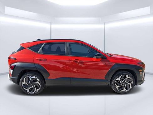 New 2026 Hyundai Kona SEL Premium image 2