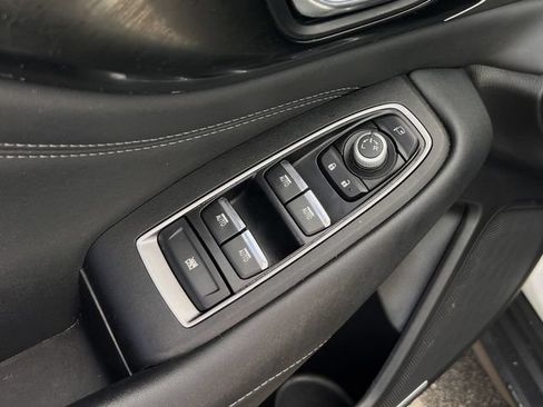 Used 2023 Subaru Outback Touring XT AWD/4WD image 11
