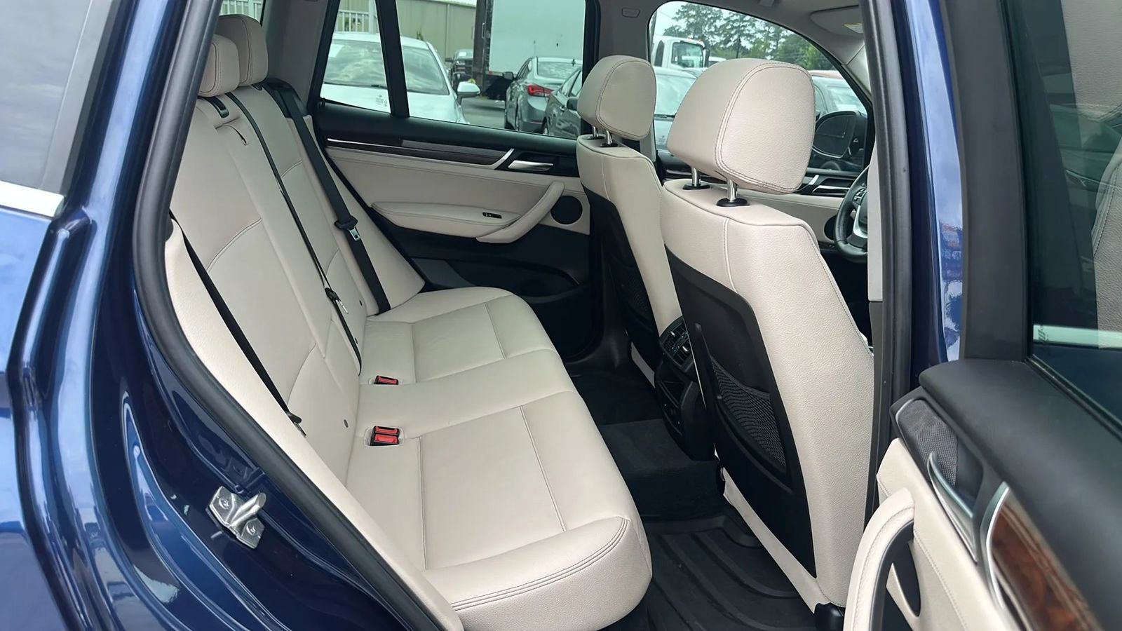 Used 2015 BMW X3 xDrive28i AWD/4WD image 8