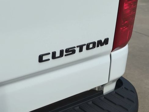 Used 2026 Chevrolet Silverado 2500 Custom w/ Custom Value Package AWD/4WD image 5