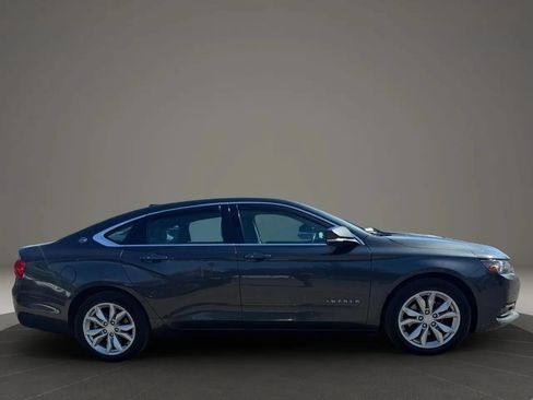 Used 2019 Chevrolet Impala LT FWD image 4