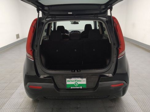 Used 2022 Kia Soul LX image 29