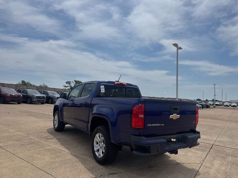 Used 2017 Chevrolet Colorado LT w/ LT Convenience Package RWD image 19