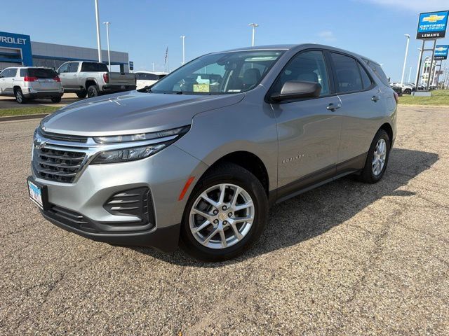 Used 2024 Chevrolet Equinox LS w/ LS Convenience Package AWD/4WD image 6