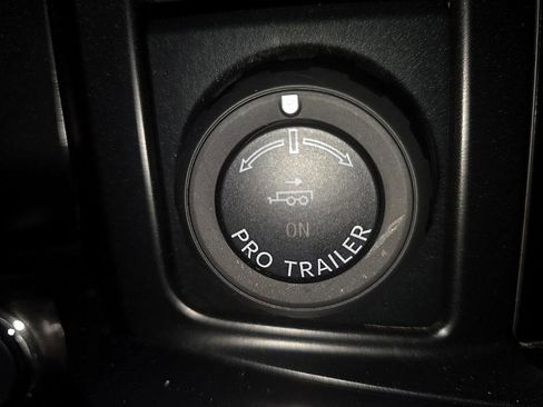 Used 2025 Ford F350 Lariat w/ Lariat Ultimate Package image 18