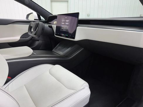 Used 2022 Tesla Model S Plaid AWD/4WD image 14