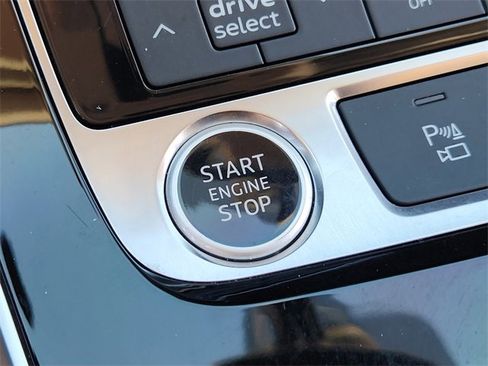 Used 2021 Audi Q7 3.0T Premium Plus w/ Premium Plus Package image 21