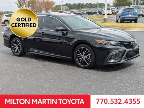 Certified 2024 Toyota Camry SE image 2