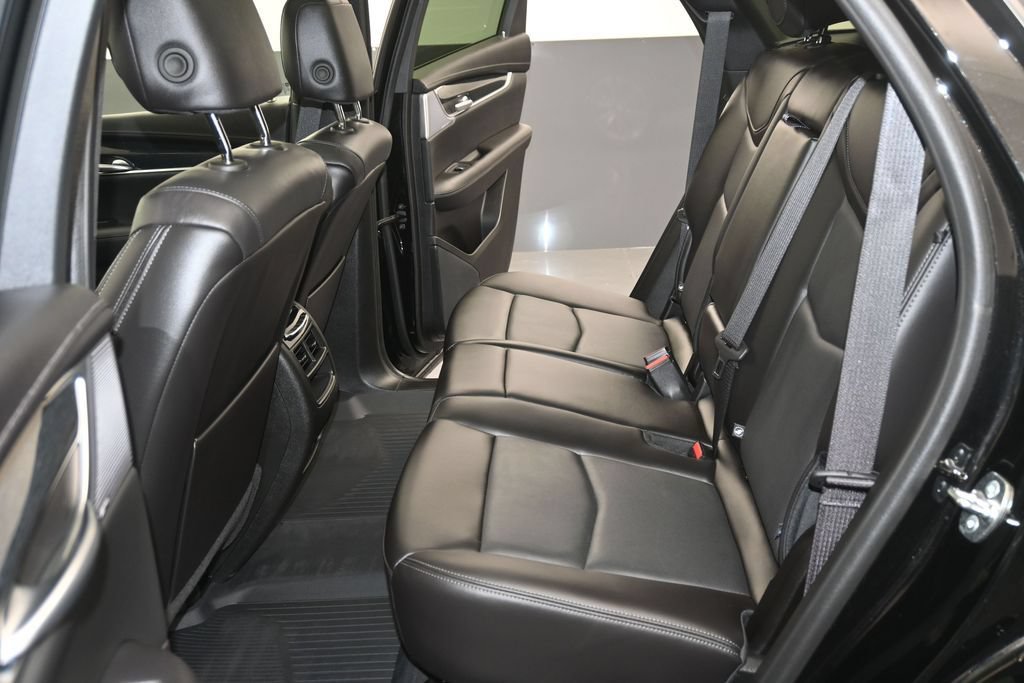 Used 2026 Cadillac XT5 Premium Luxury w/ Driver Assist Package AWD/4WD image 13