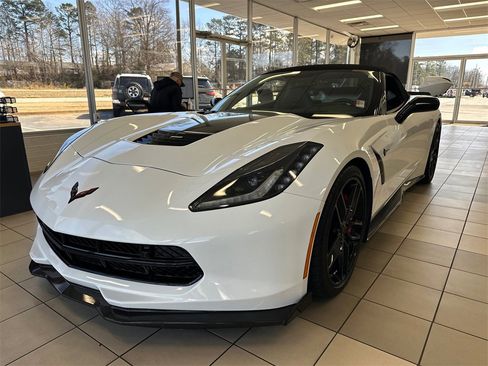 Used 2016 Chevrolet Corvette Stingray Convertible w/ 3LT Preferred Equipment Group image 2