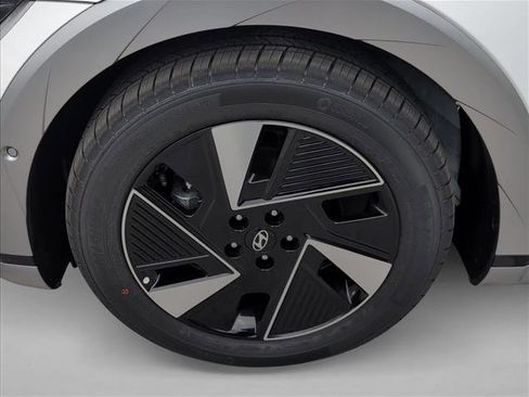 New 2026 Hyundai Ioniq 5 Limited RWD image 10