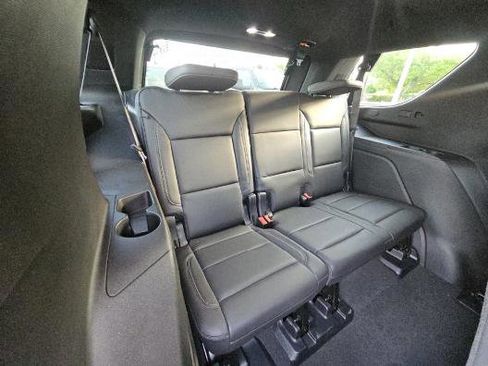 Used 2021 Chevrolet Tahoe Z71 image 9