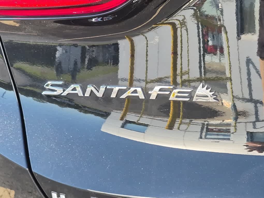 Used 2020 Hyundai Santa Fe Limited w/ Cargo Package AWD/4WD image 23