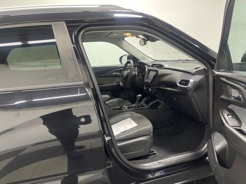 Used 2023 Chevrolet TrailBlazer LT w/ Convenience Package image 26