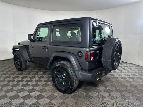 Used 2021 Jeep Wrangler Sport image 5