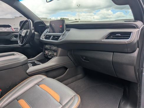 Used 2022 GMC Yukon XL AT4 AWD/4WD image 29