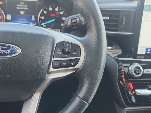 Certified 2023 Ford Explorer Limited w/ Limited Technology Package AWD/4WD image 15