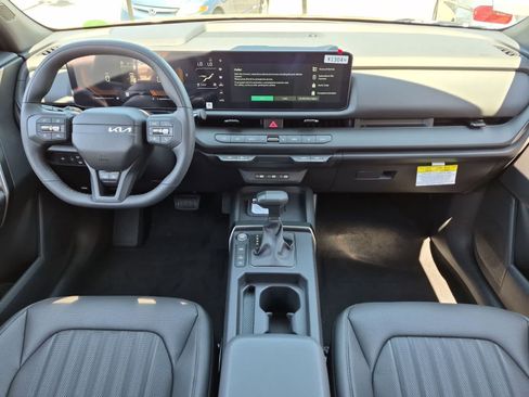 New 2027 Kia Seltos X-Line S w/ X-Line S Premium Package AWD/4WD image 16