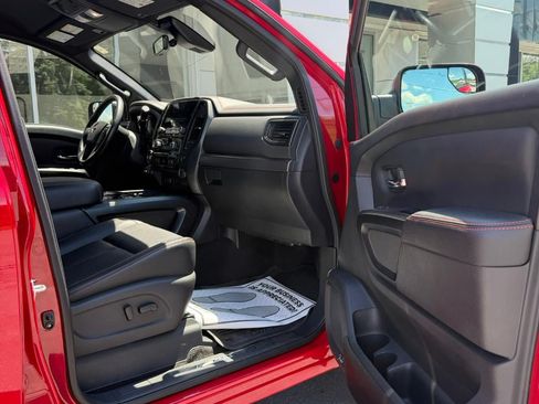 Used 2023 Nissan Titan PRO-4X w/ Pro-4x Convenience Package AWD/4WD image 25