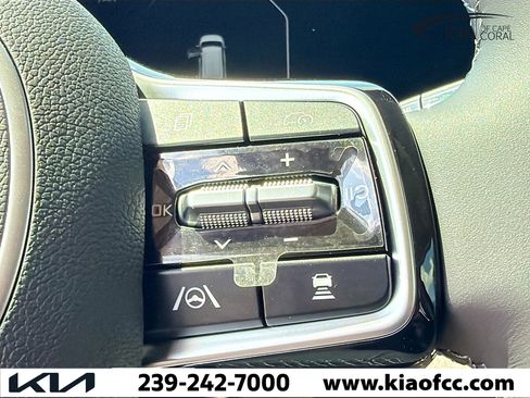 New 2026 Kia Carnival SX image 38