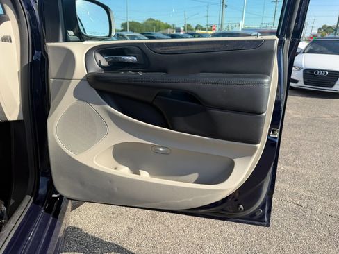 Used 2014 Dodge Grand Caravan SE w/ Quick Order Package 29E SE FWD image 23