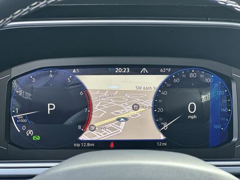 New 2026 Volkswagen Taos SEL image 15