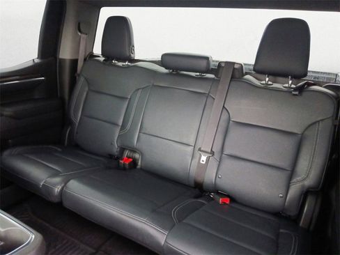 Used 2024 Chevrolet Silverado 1500 RST image 9