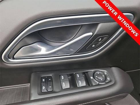 Used 2021 Chevrolet Suburban LT image 24