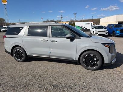 New 2026 Kia Carnival EX