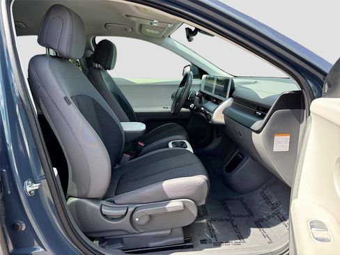 Used 2024 Hyundai Ioniq 5 SEL RWD image 27