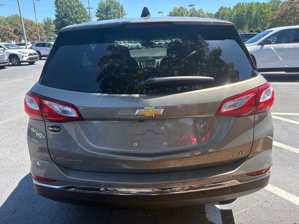 Used 2018 Chevrolet Equinox LT FWD image 14