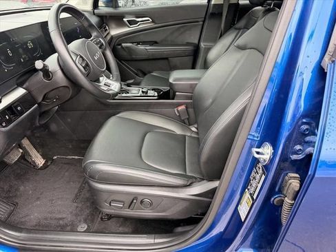 Used 2025 Kia Sportage EX w/ Premium Package AWD/4WD image 12