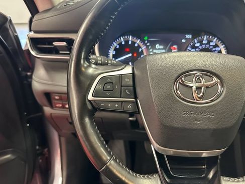 Used 2022 Toyota Highlander Limited AWD/4WD image 20