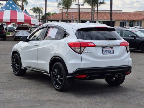 Used 2021 Honda HR-V Sport image 8