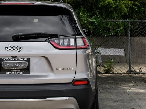 Used 2022 Jeep Cherokee Limited w/ Elite Package image 60