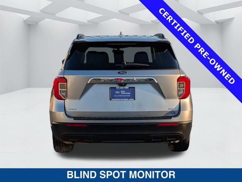 Certified 2020 Ford Explorer XLT image 5