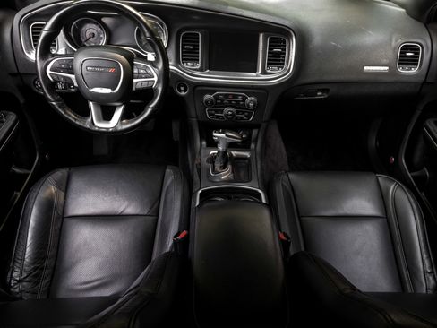 Used 2018 Dodge Charger GT image 5