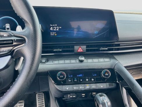 Used 2023 Hyundai Elantra N FWD image 15