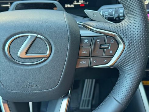 Used 2025 Lexus TX 500h AWD w/ Technology Package image 22
