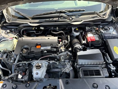 Used 2019 Honda Civic Sport image 17