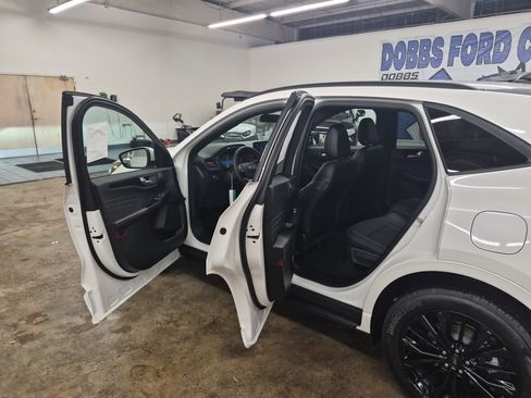 New 2026 Ford Escape ST-Line Elite image 15