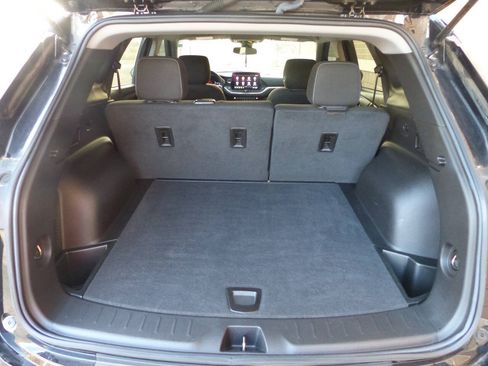Used 2023 Chevrolet Blazer LT FWD image 39